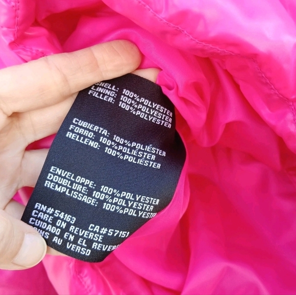 NWT $150 Guess Puffer Jacket Pink Small - Picture 8 of 8